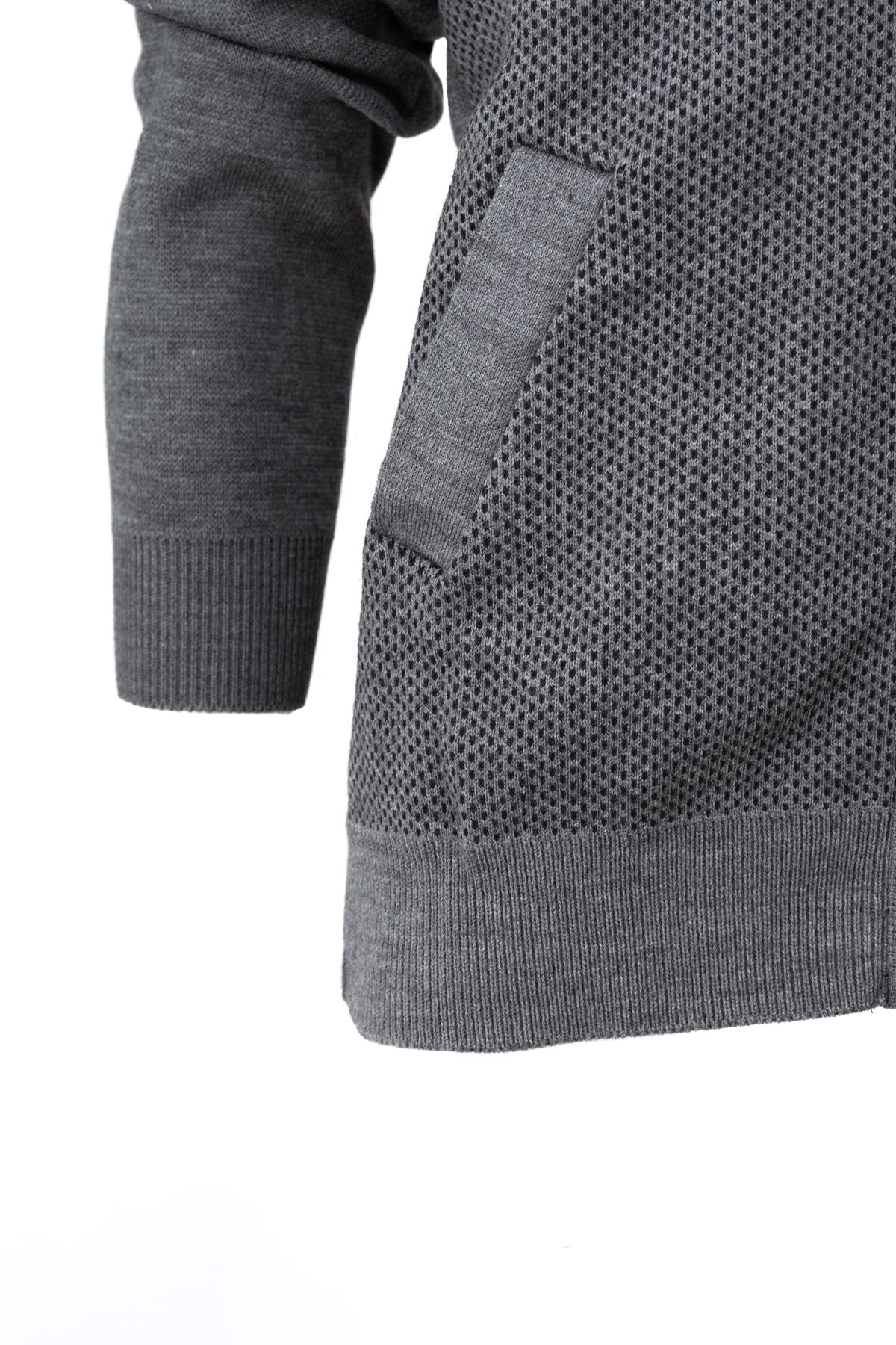 Erkek Kışlık Kalın Yünlü Çelik Örme Hırka Armalı Motifli Düğmeli Çift Cepli Rahat Hakim Yaka